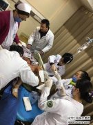 74歲老人被狗撕咬50余處傷口，徐州仁慈醫院緊急施救