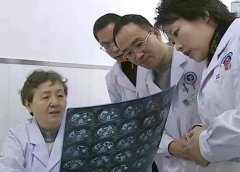 北京婦科名專家章文華教授定期坐診徐州市腫瘤醫院！