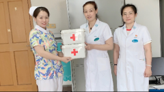 徐州市血液中心獻血點“愛心驛站” 將清涼和方便送給群眾