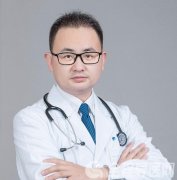 【百年百醫】徐礦總醫院ICU主任韓大賀：把患者當親人，堅守生命最后一道防線